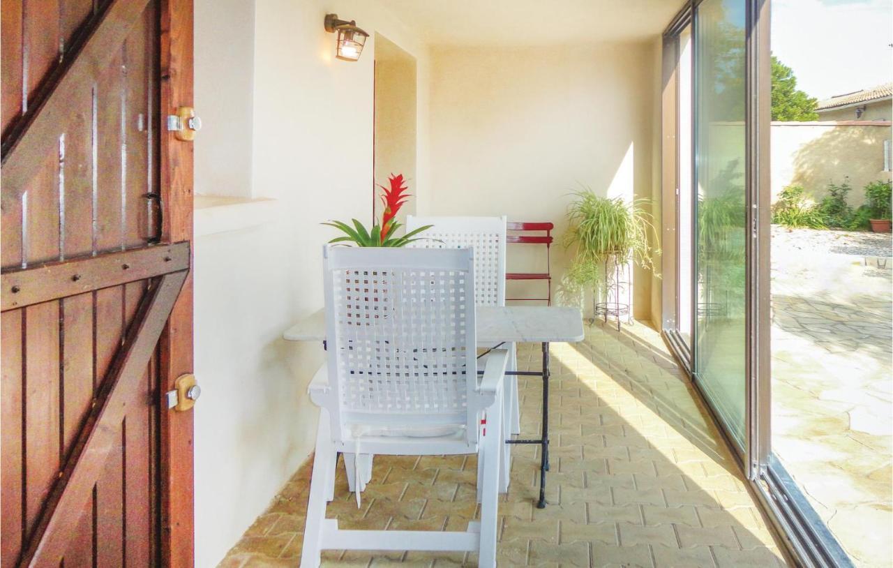 Stunning Apartment In Pignan With Kitchen Ngoại thất bức ảnh